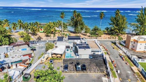 Dorado Pueblo Apartment | AQUA Terrazas Studio 5 - Oceanfront, Pool & Local Dining
