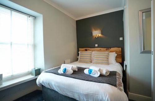 Aberaeron House | Arosfa Harbourside Aberaeron