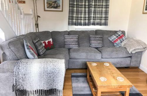 Llandysul House | Ash Cottage