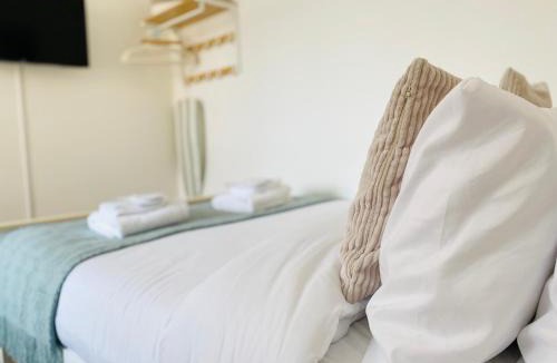 Poole Bed & Breakfast | Atlantic attic