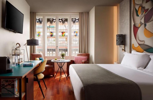 Trafalgar Hotel | Avani Alonso Martinez