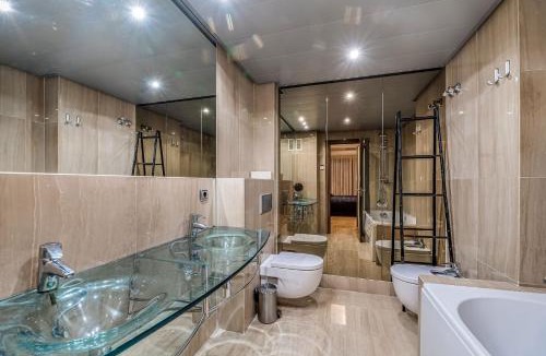 New Golden Mile Apartment | Bahia de la Plata de Estepona Spain Boutique Appartment