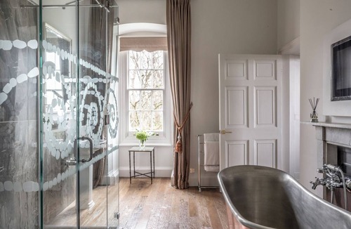 Bath Hotel | Bailbrook House