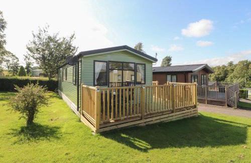 Carnforth House | Barney's Retreat - Docker Park Farm