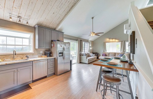 Greenwood Cottage | Bay Area Escape on 5 Acres: Pet Friendly, Views