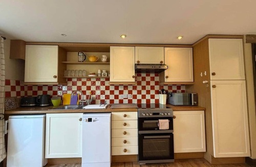 Upton Cheyney House | Bay Tree Cottage near Bath/Bristol - sleeps 5