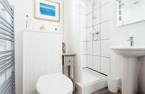 Widemouth Bay Bed & Breakfast | Beach House