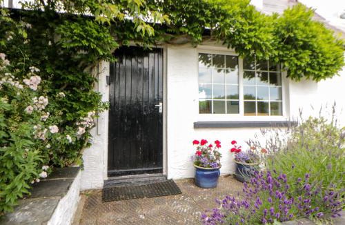 Aberporth House | Beach Retreat