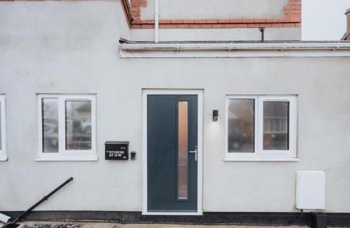 Thornton-Cleveleys Apartment | Beach Stays - Ground Floor 2 Bed Apartment - Free Parking