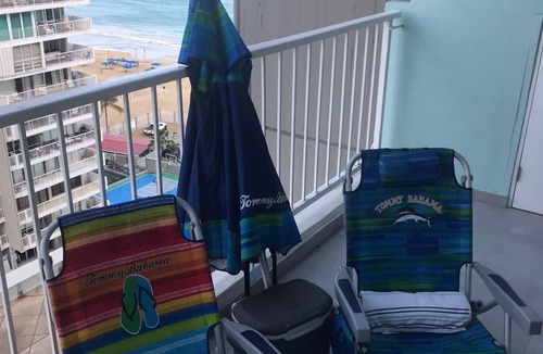 Isla Verde Apartment | Beachfront Apartment -Isla Verde- Carolina Coral Beach Apts