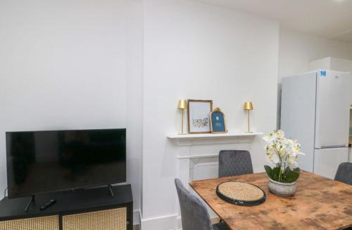 Whitby Apartment | Beachwalk Villa 2