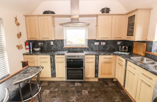 Cemaes Bay Cottage | Beacon Cottage, Cemaes Bay
