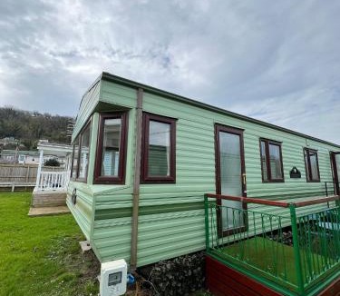 Penparcau Resort | Beautiful 2 bedroomed mobile home