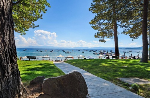 Incline Village Cabin | Beautiful Beach and Ski Cabin located on the North Shore of Lake Tahoe