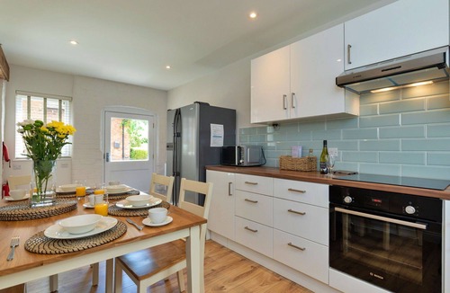 Dalbury Lees House | Beautiful villa for 4 guests with WIFI