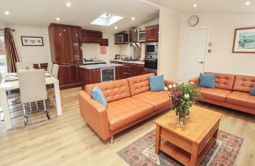 Bowness-on-Windermere Cottage | BEECH HILL LODGE (BEECH HILL 9) AT FALLBARROW PARK in Bowness-On-Windermere
