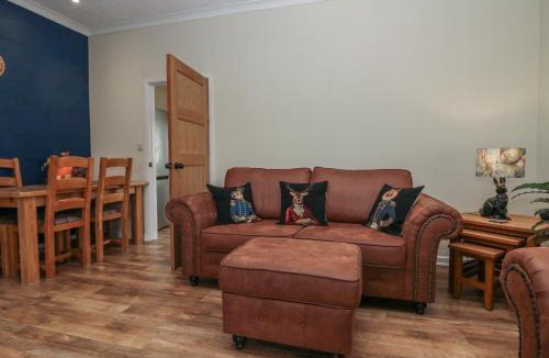 Gosforth House | Benstead Cottage