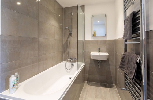 Southampton City Centre Apartment | Bernard Point