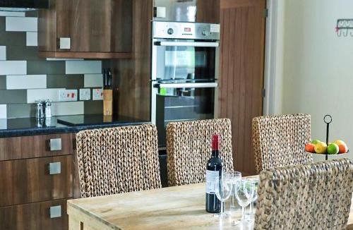 Llanfihangel-Ystrad House | Beudy-Oh2