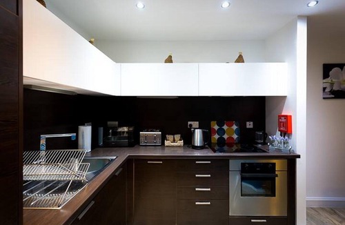 Theatreland Birmingham Apartment | Birmingham City Centre-chinatown-business-leisure