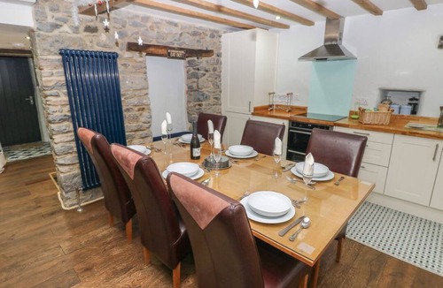 Pembroke Cottage | Blacksmiths Cottage, Pembroke
