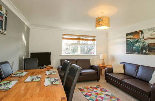 Ellesmere Apartment | Blackwater Meadows, Ellesmere