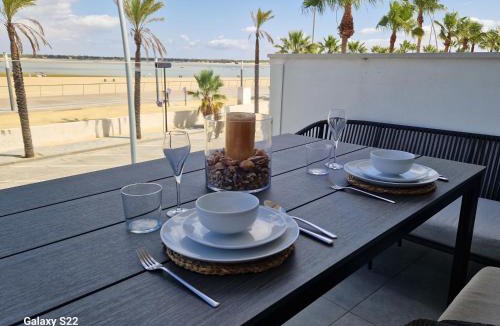 Sanlucar de Barrameda Apartment | Boutelou playa con vistas al mar
