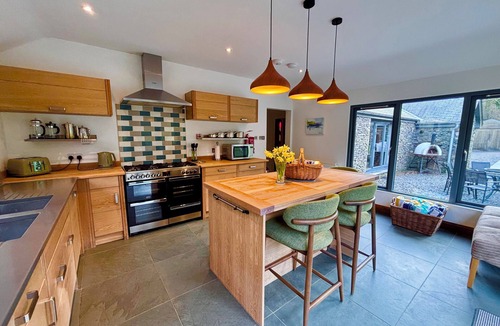 Penny Bridge Cottage | BRACKEN GROUND, pet friendly, luxury holiday cottage in Coniston