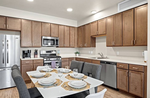 West University Apartment | Brand New 2BR - 2 King Beds Pool Gym