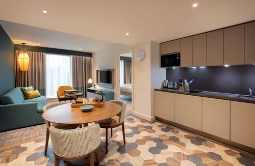 Heathrow Villages Apartment | Branded Heathrow Aparthotel