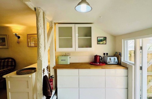 Layer Marney House | Bright Seaside Cottage with Views Over the Estuary