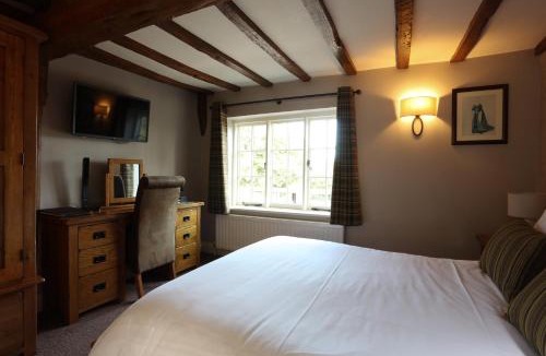 Alcester Hotel | Broom Hall Inn