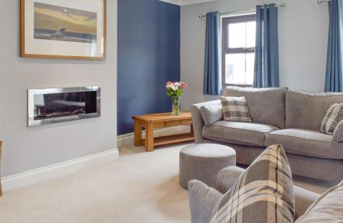 Whitland House | Brynhowell