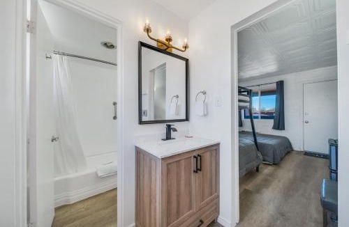 Ash Fork Hotel | Canyon's Edge Route 66 Motel