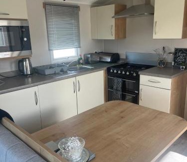 Borth Resort | Caravan by the beach