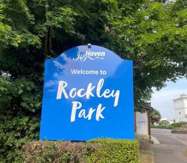 Hamworthy Other | Caravan in Rockley Park 3 Bedrooms