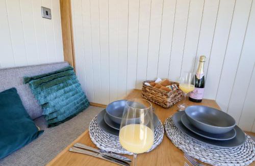 Gwaenysgor Near Prestatyn House | Cariad Bach
