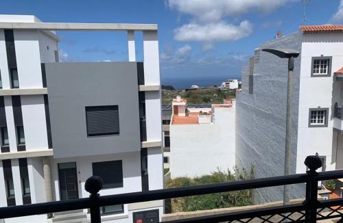 Moya Apartment | Casa Carmelito