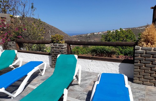 Valsequillo de Gran Canaria Cottage | Casa Rural el Palmito with private pool