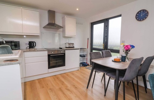 Bude Cabin | Cassia, Kilkhampton, Cornwall.