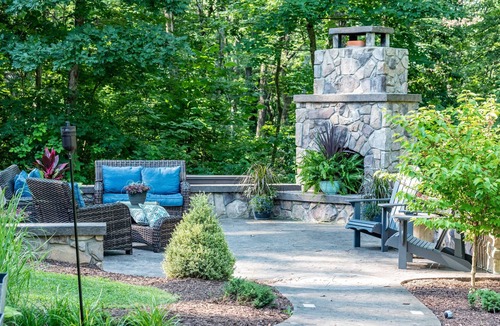 Penn Laird House | Castle on the Hill