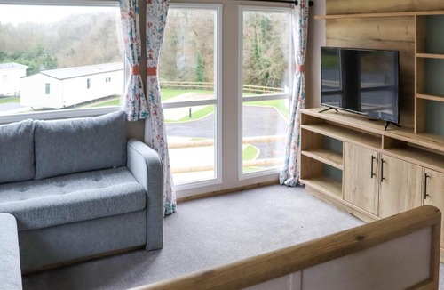 Pendine House | Cedar 1 - Ukc8212
