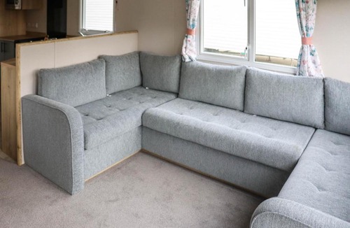 Pendine House | Cedar 1 - Ukc8212