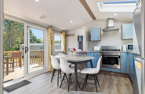 Kilgetty House | Cedar 2 Pet Friendly