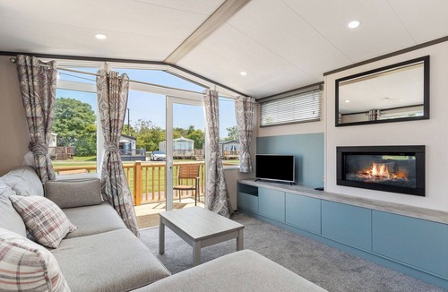 Kilgetty House | Cedar 2 Pet Friendly