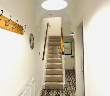 Cambridge House | Central Cambridge with Free Parking and Pets welcome