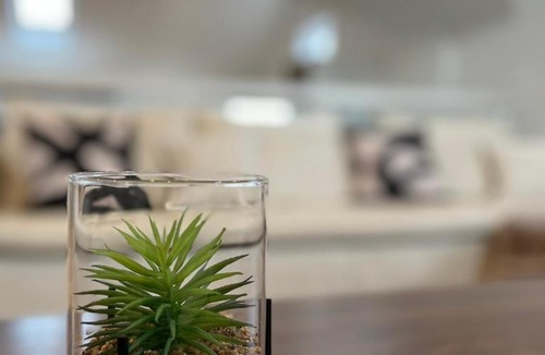 Leamington Spa Apartment | Central duplex Apt in Leamington Spa