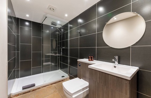 Kneesall Hotel | Chapel Farm Hotel