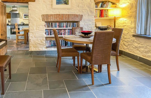 St Brides House | Characterful and comfortable accommodation in a peaceful hamlet, close to Solva
