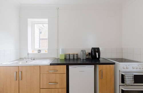 Worthing House | Charming 2-Bedroom Escape in Worthing